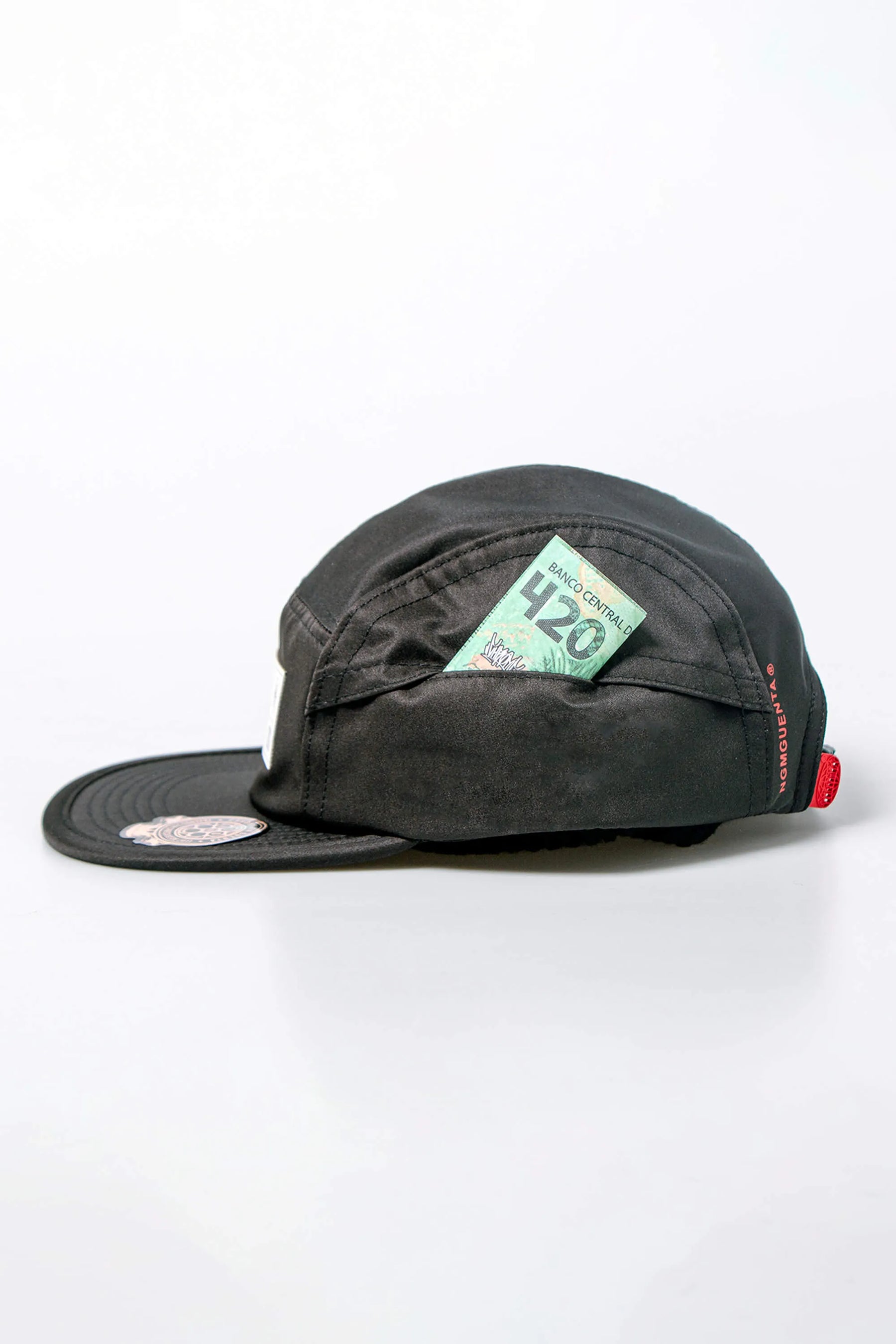 BONÉ FIVE PANEL