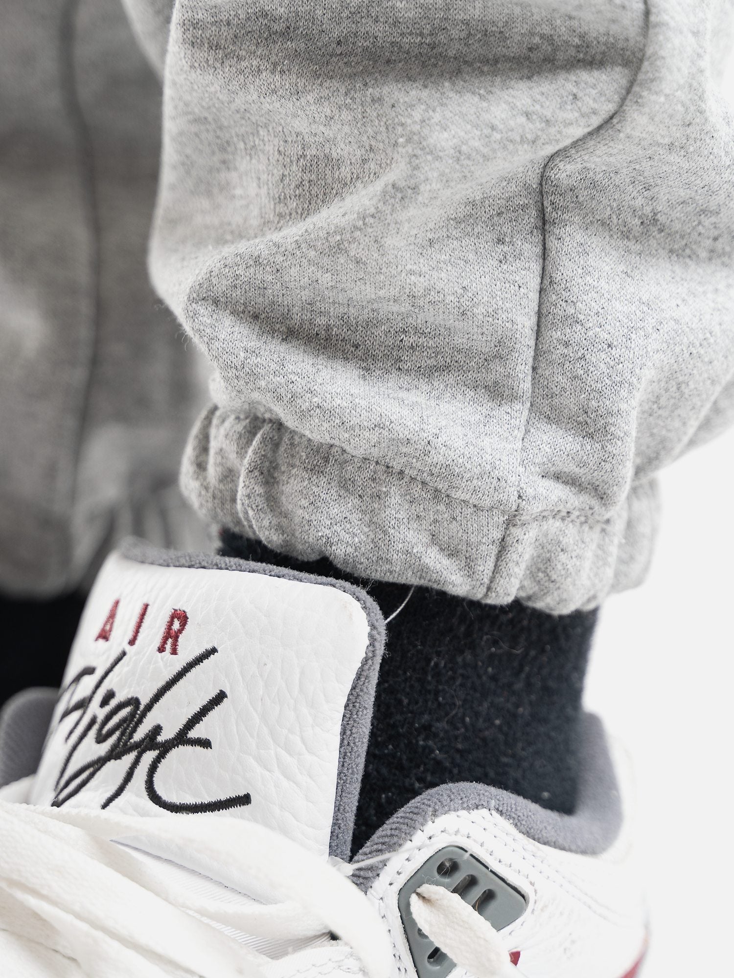 Calça Moletom Overcome OVCM Patch Cinza