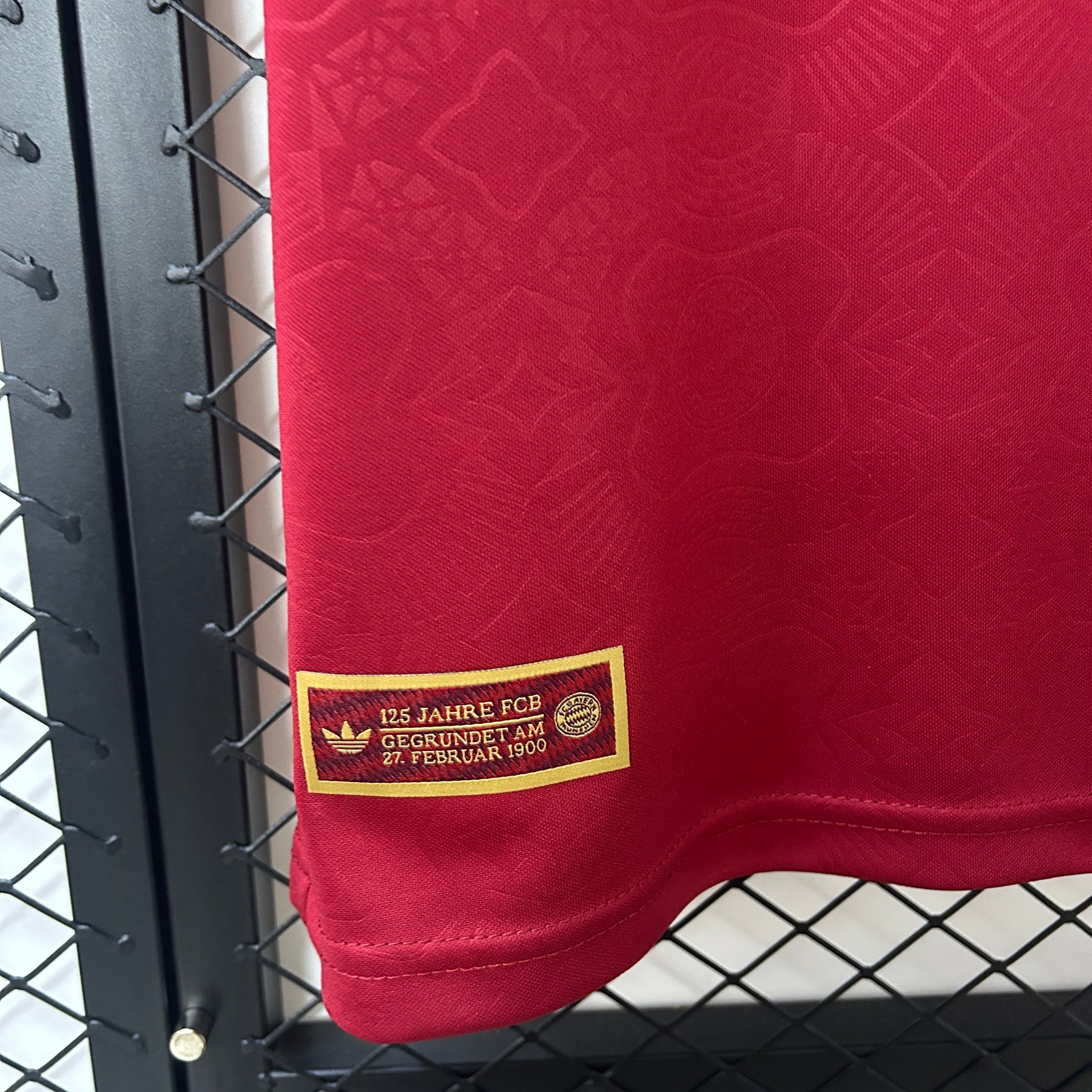 Camisa do Bayern Munich 25/26 - Edição de 125 anos