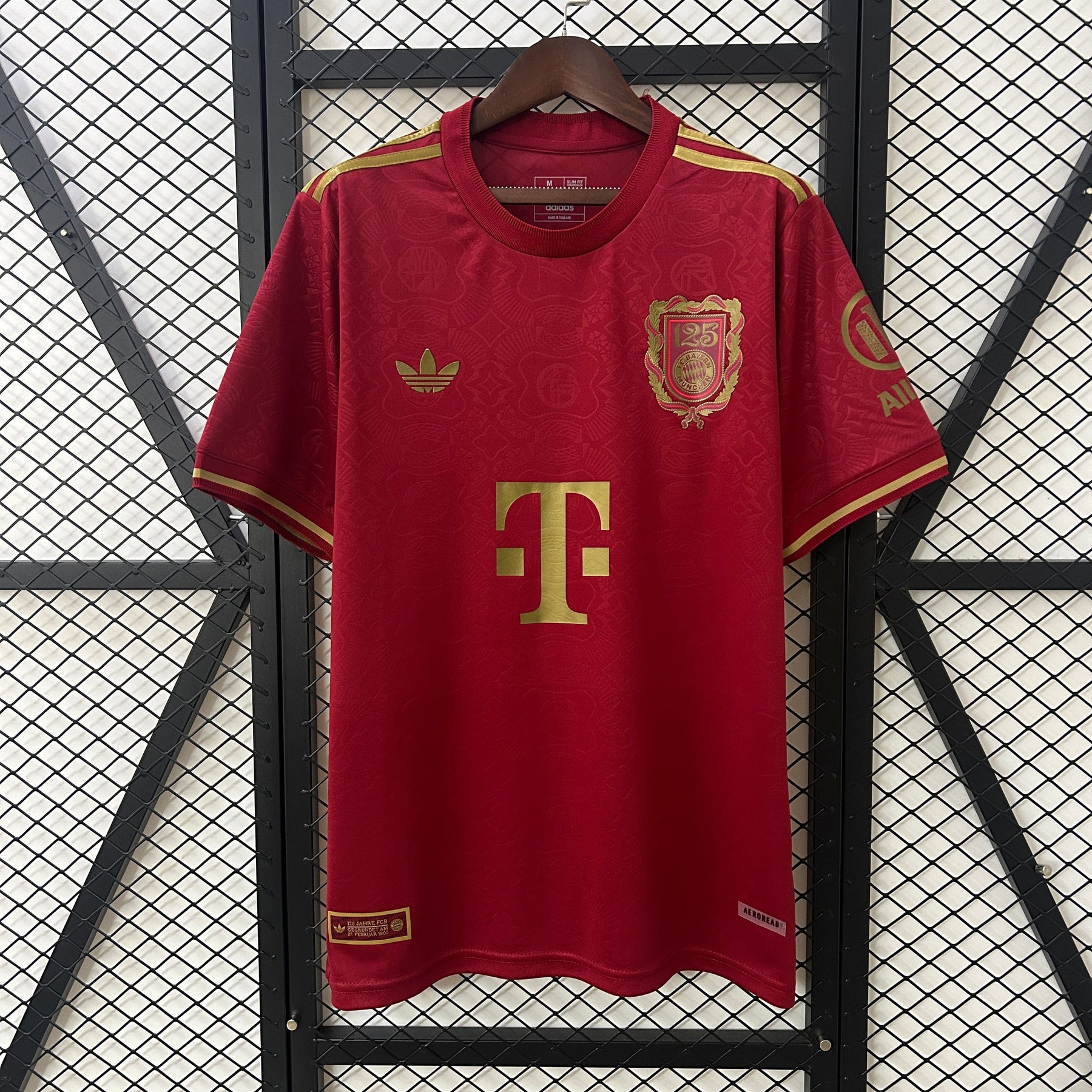 Camisa do Bayern Munich 25/26 - Edição de 125 anos