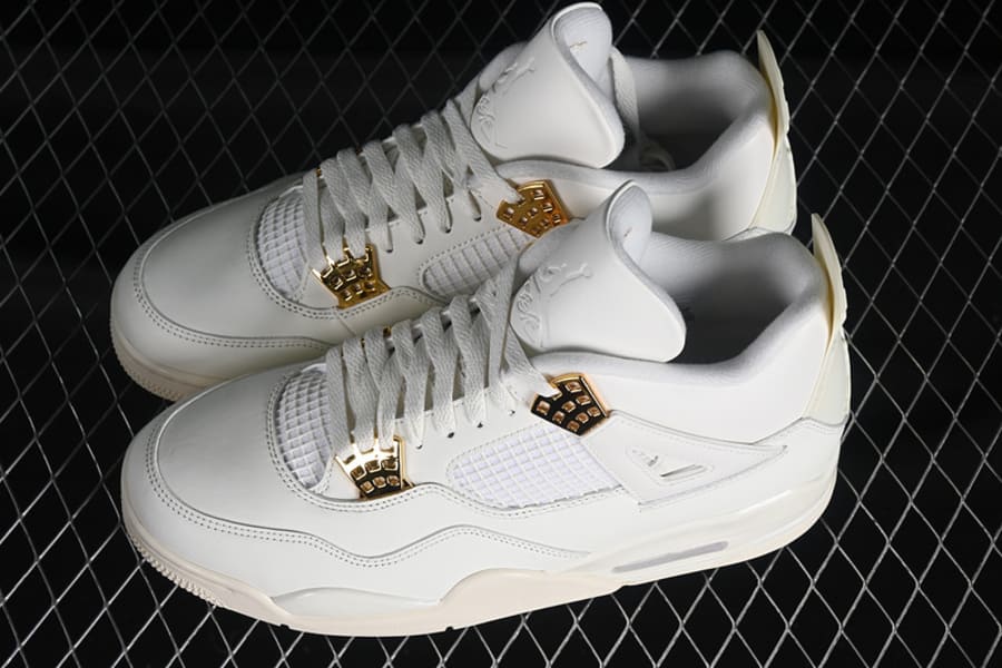 Pronta Entrega - Air Jordan 4 Metallic Gold