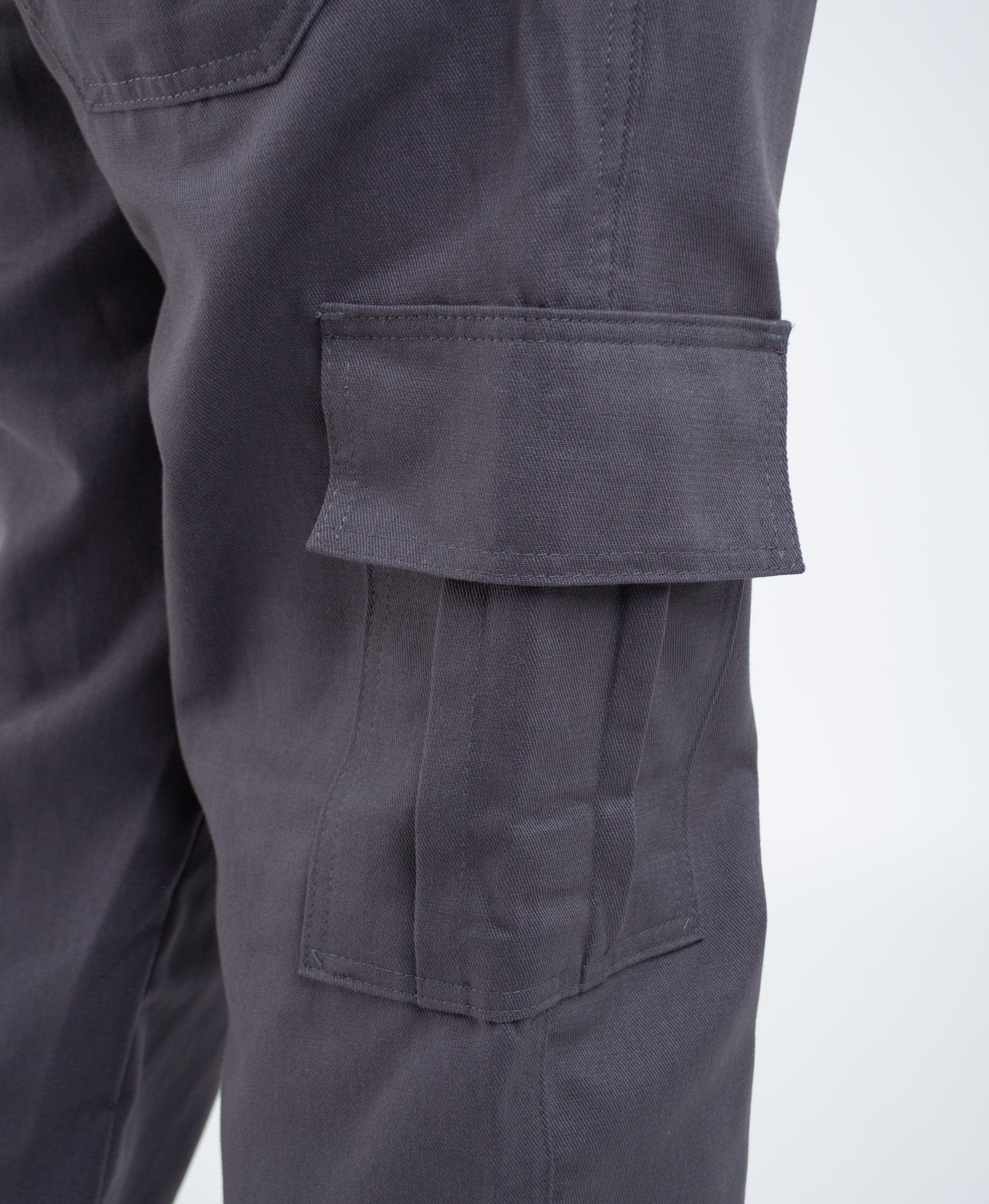 Calça Cargo Overcome Basics Cinza Chumbo