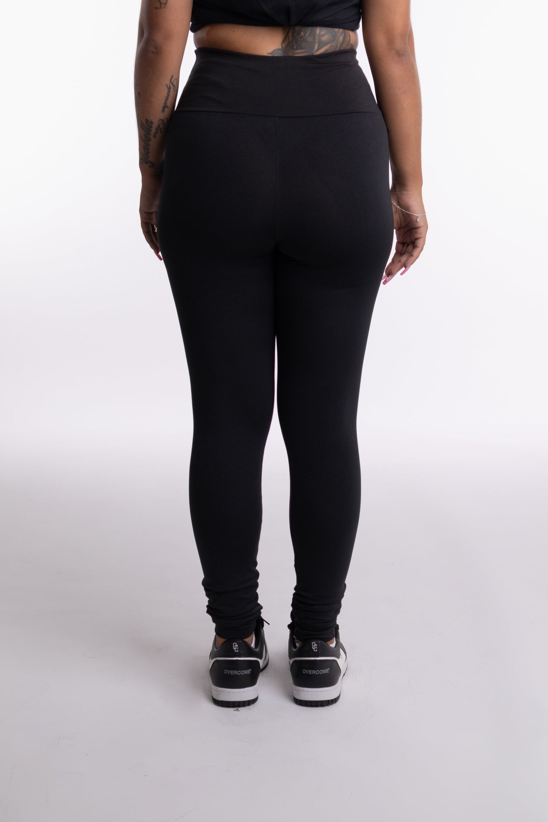 Calça Overcome Legging Logobox Vertical Preta
