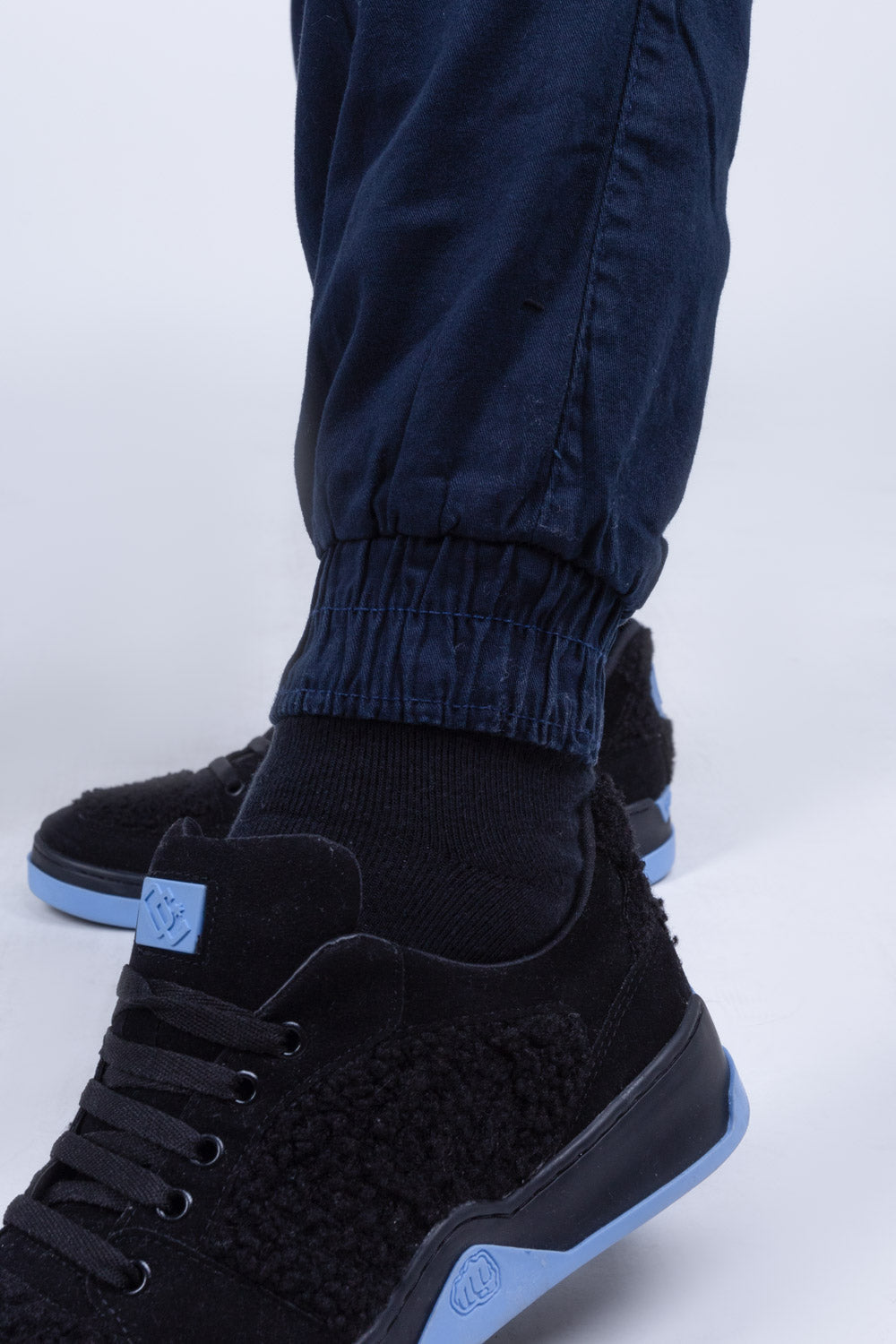 Calça Jogger Overcome "Logo" Azul Marinho