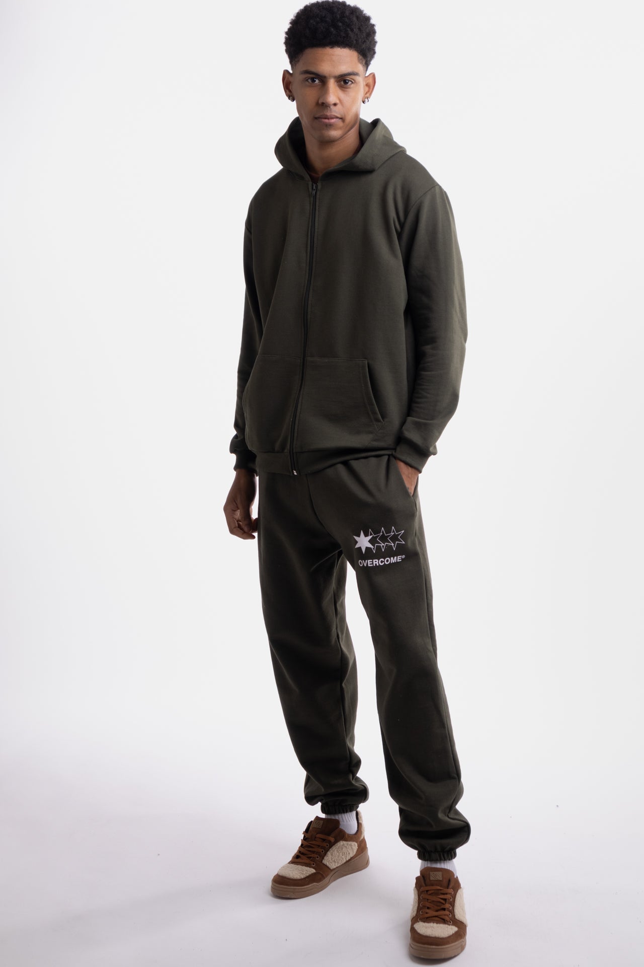 Calça Moletom Overcome Star Logobox Verde Militar