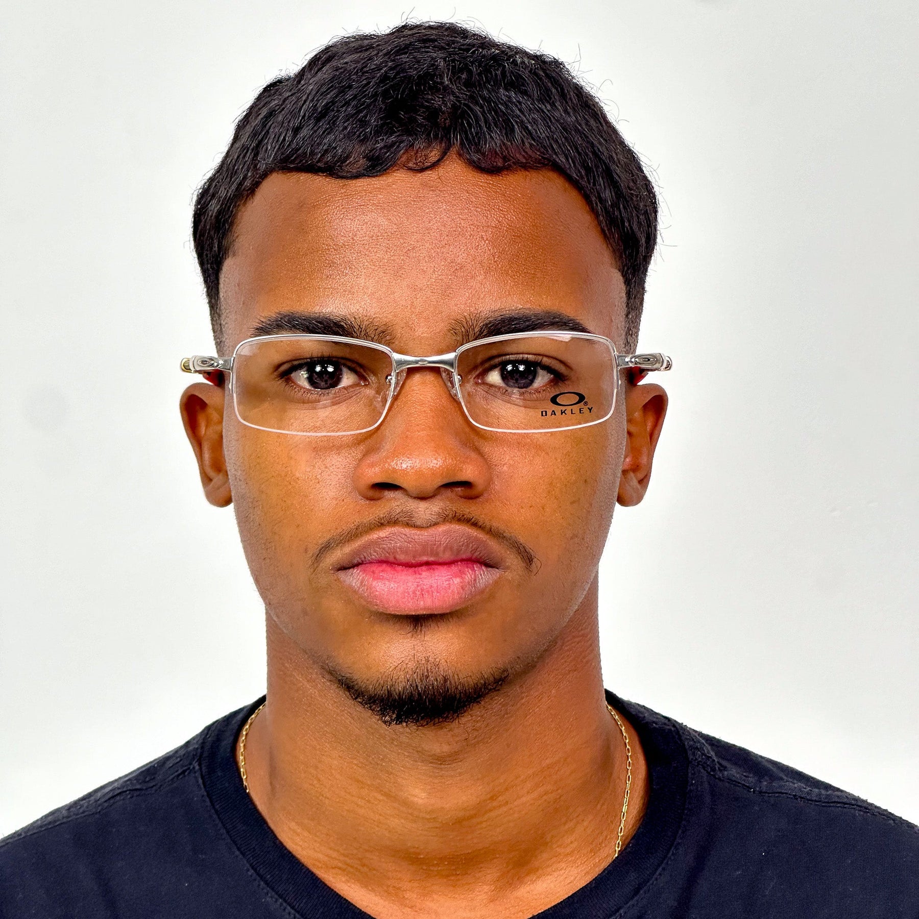 ÓCULOS DESCANSO MOLA PRETO BORRACHA BRANCA