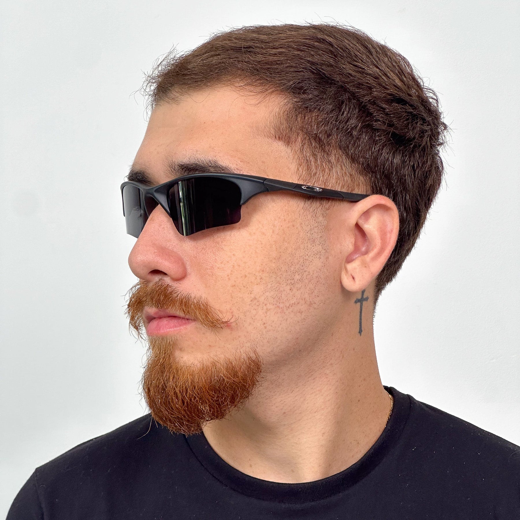 ÓCULOS DE SOL HALF JACKET PRETO LENTE TANZANITE