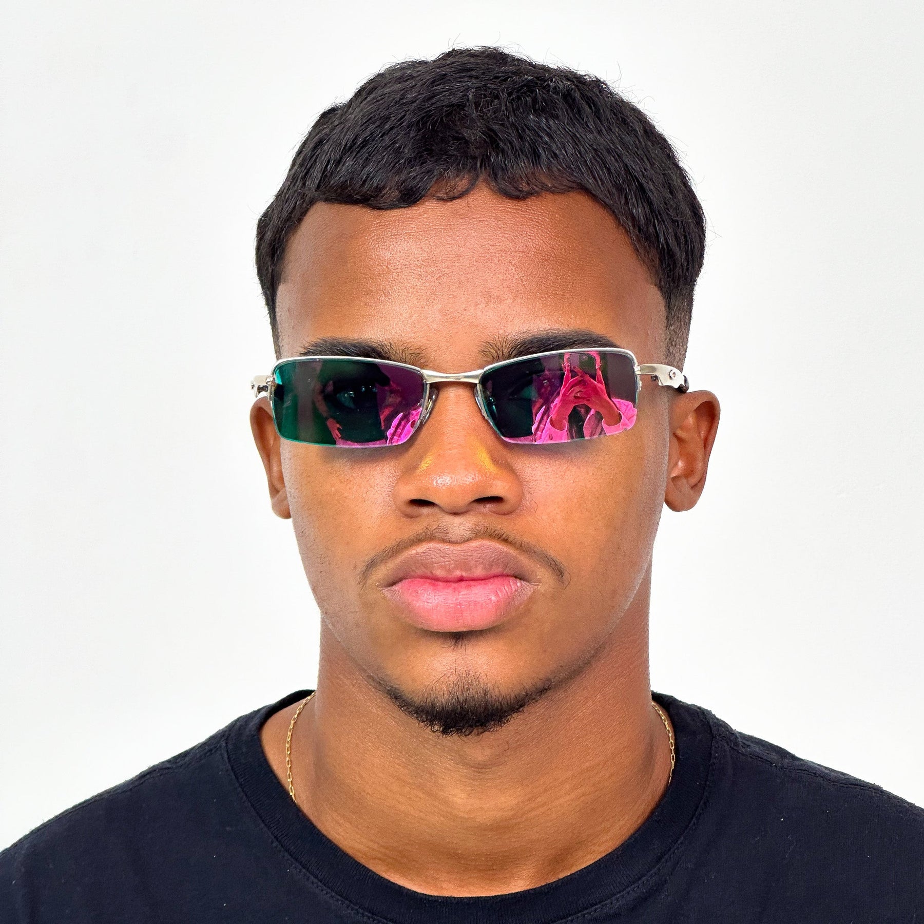 ÓCULOS DE SOL LUPA DO VILÃO PRATA LENTE LIQUID METAL