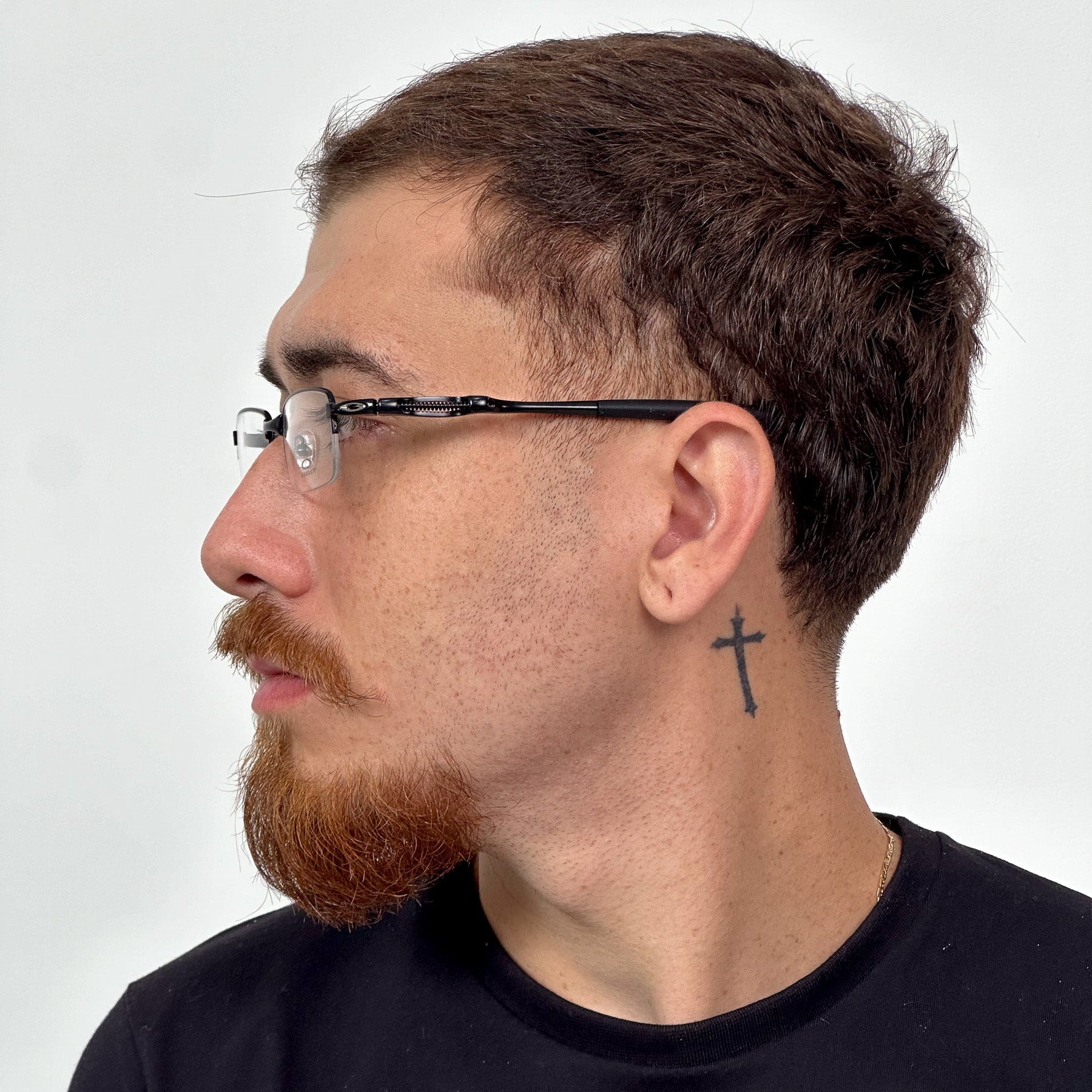 ÓCULOS DESCANSO MOLA PRETO BORRACHA VERMELHA