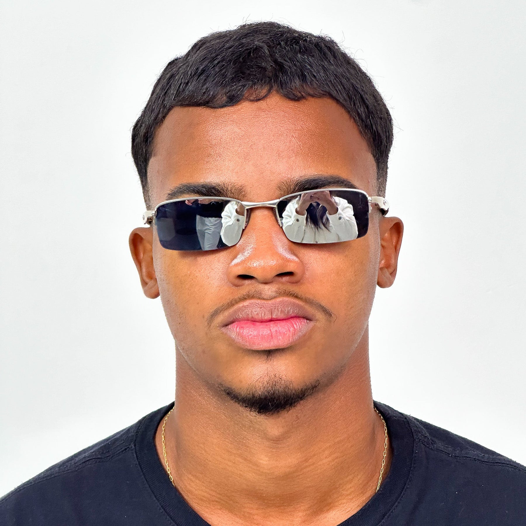 ÓCULOS DE SOL LUPA DO VILÃO PRATA LENTE ROSA