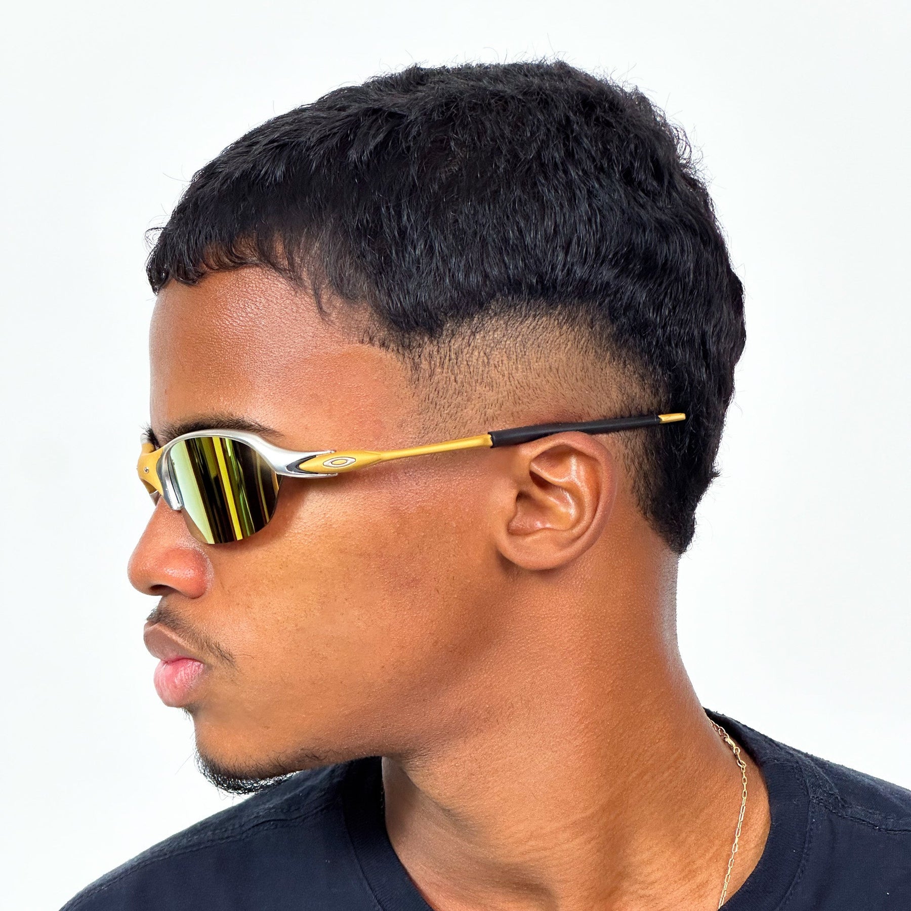 ÓCULOS DE SOL ROMEO 2 24K LENTE AMARELA