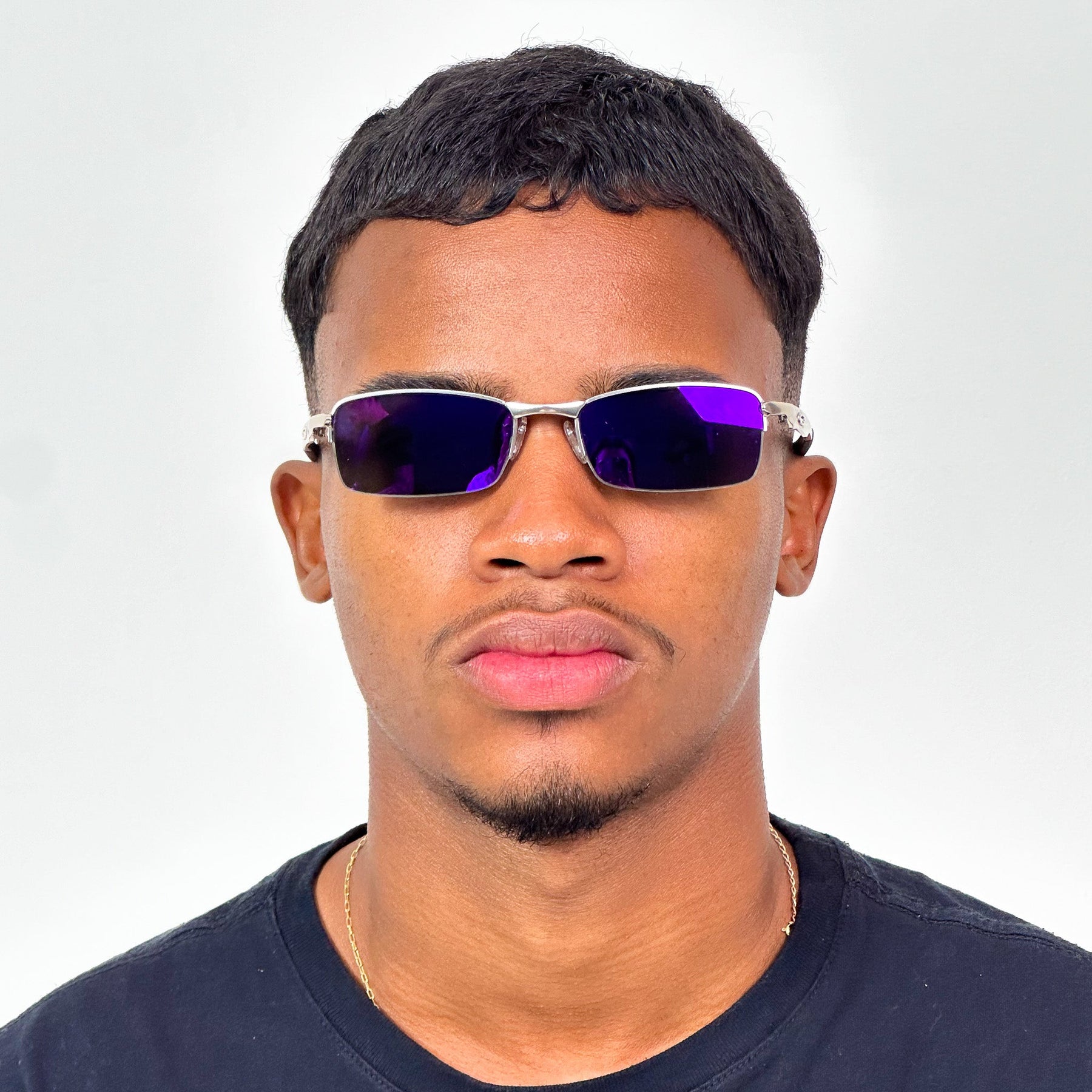 ÓCULOS DE SOL LUPA DO VILÃO PRATA LENTE ROSA