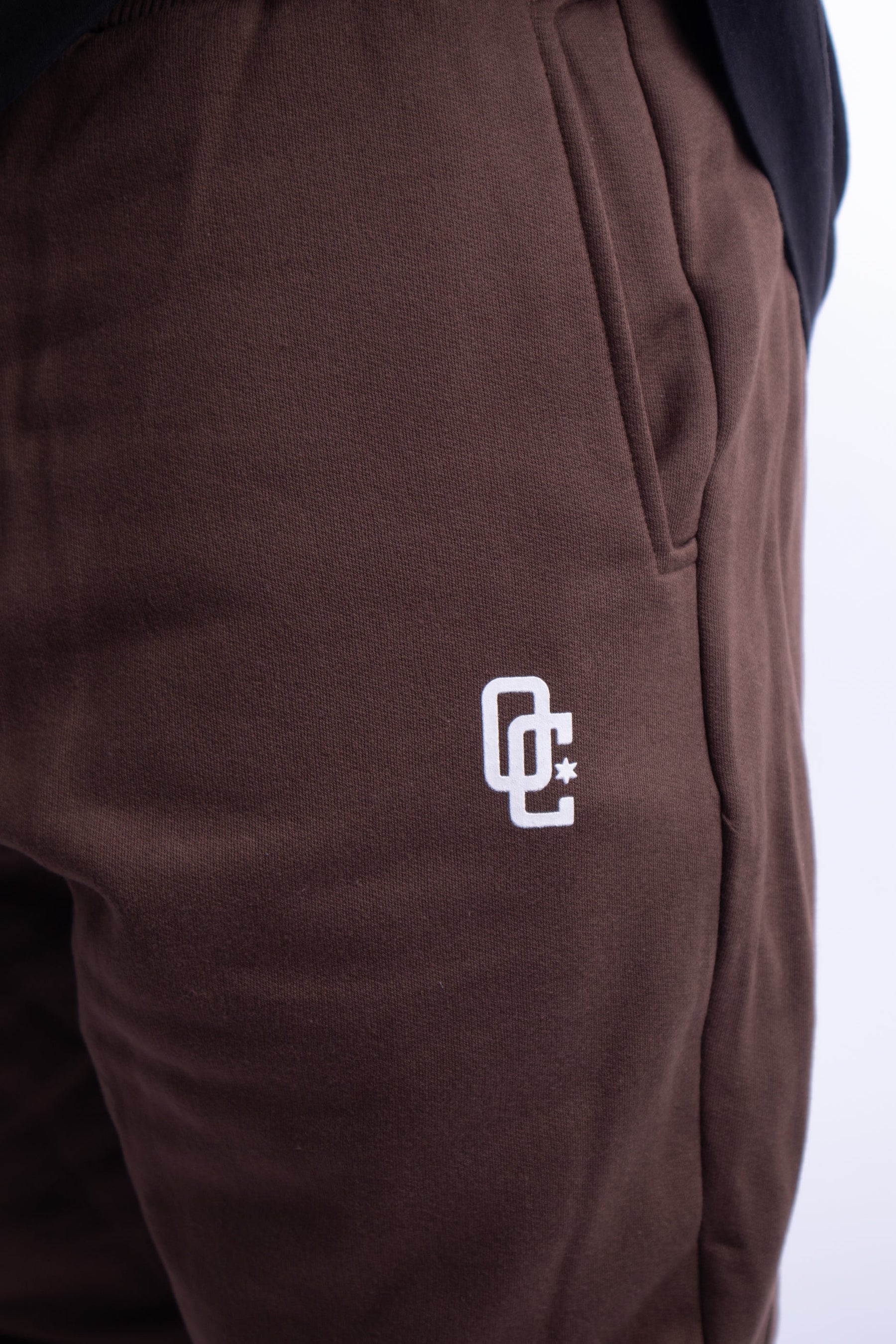 Calça Moletom Overcome OC Relevo Marrom