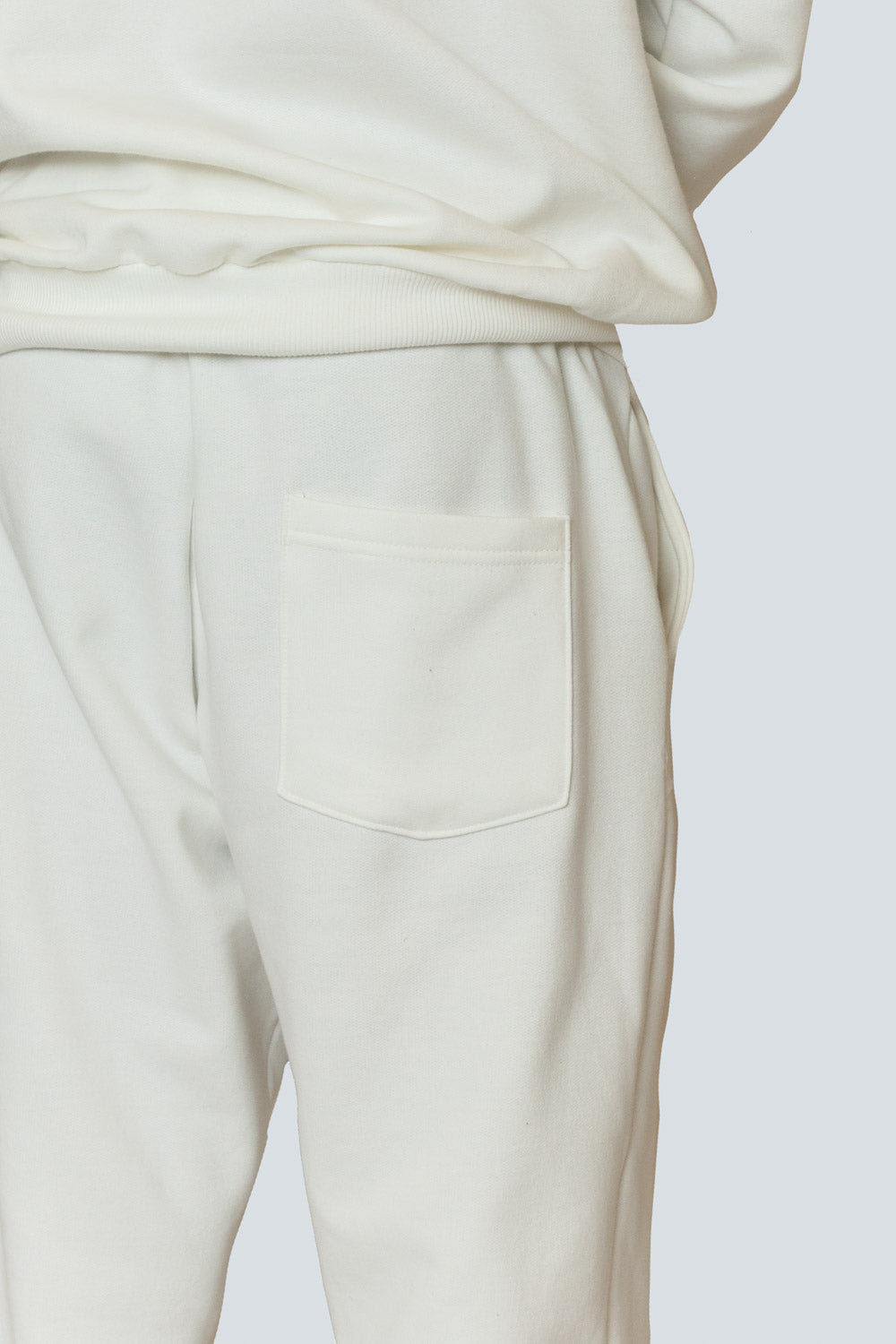 Calça Moletom Overcome Script Off White