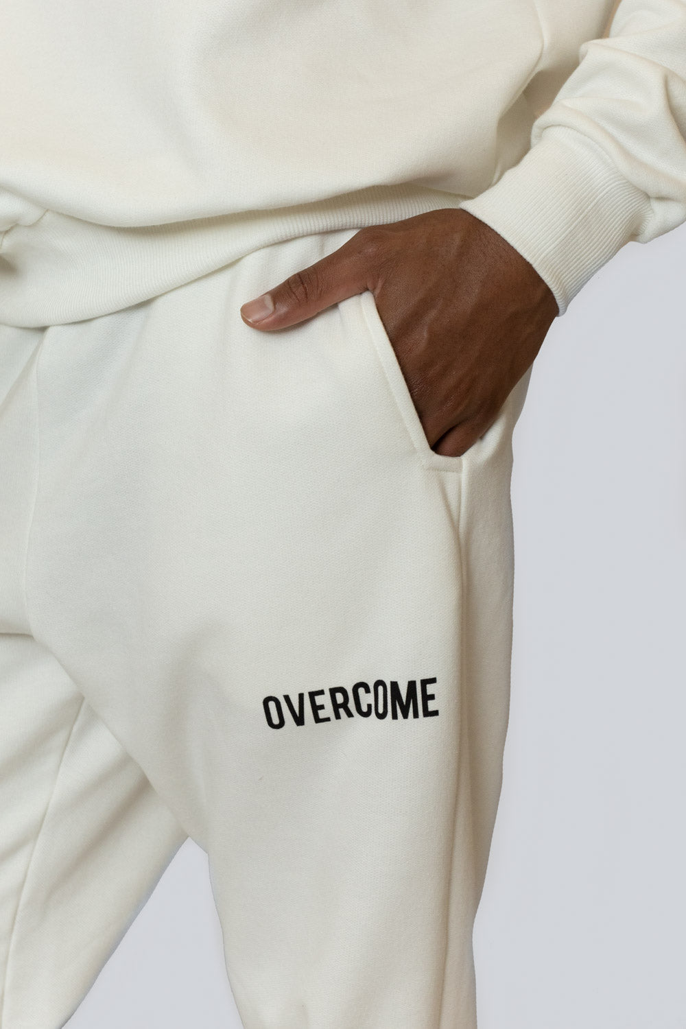 Calça Moletom Overcome Script Off White