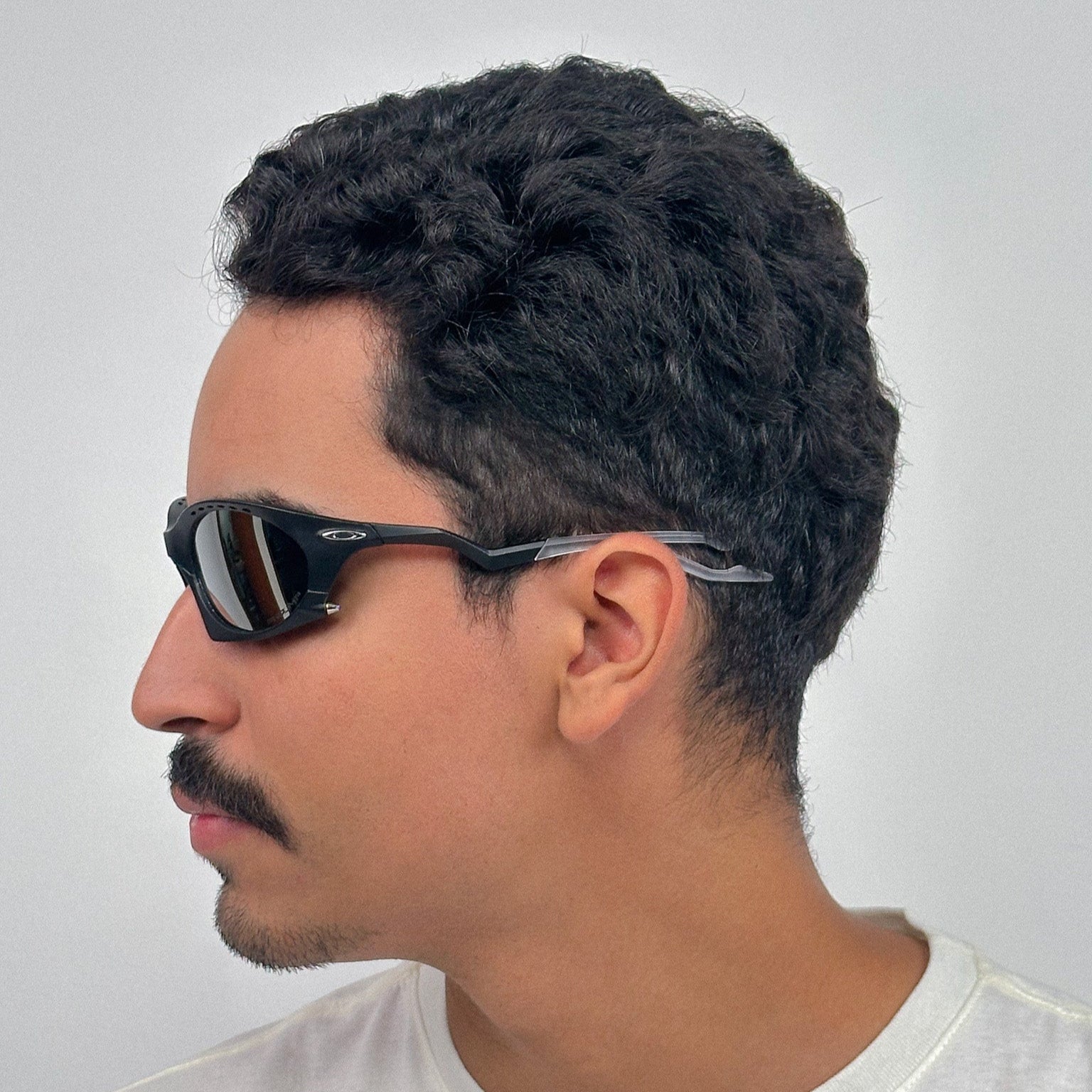 ÓCULOS DE SOL PLANTARIS PRETO