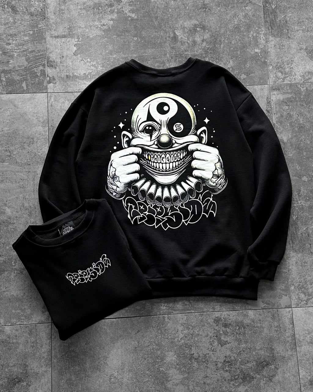 Blusa de Moletinho Careca Palhaço Trip Side “Clown” - Preta